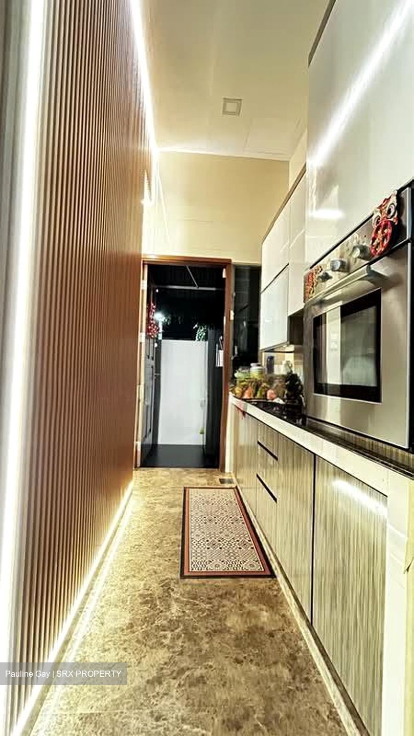 Poh Huat Road (D19), Terrace #590294321